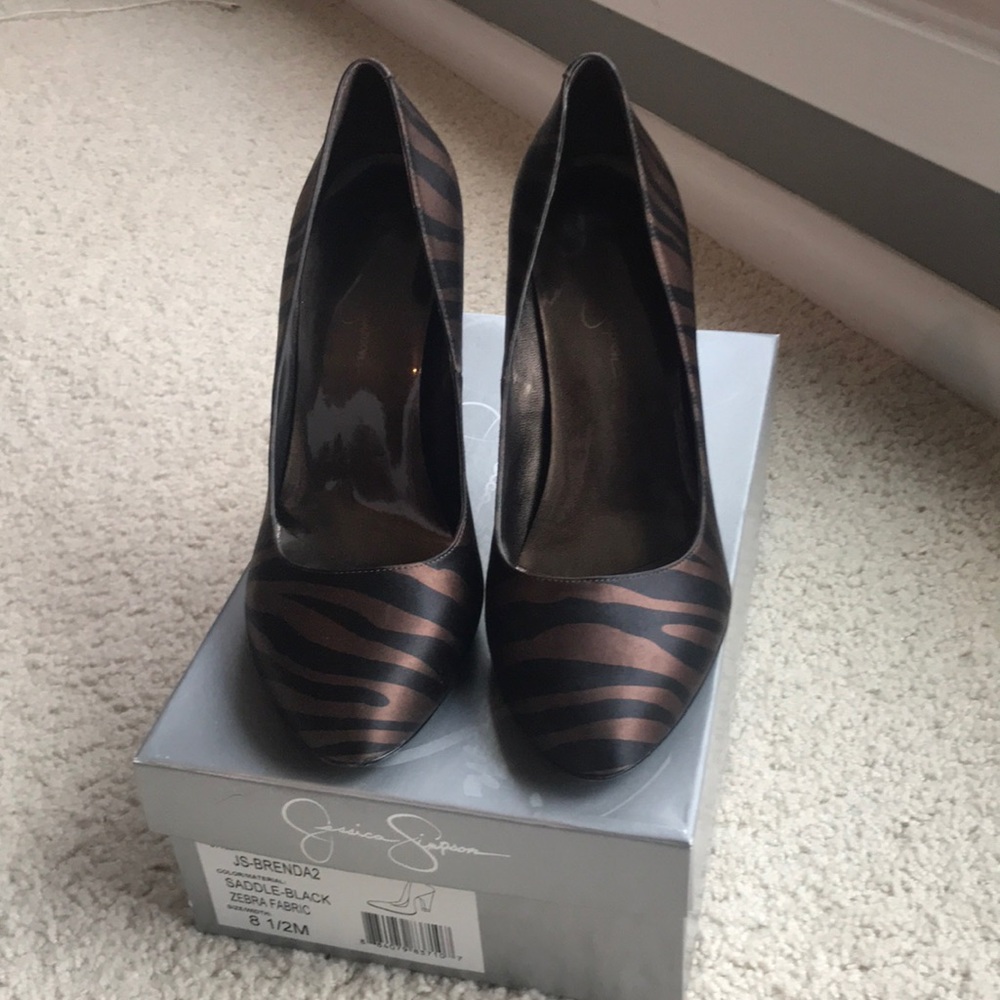 Jessica Simpson heels